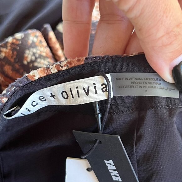 NWT ALICE + OLIVIA Carter Vegan Leather Snake Print Mini Skirt Size 8 - Picture 9 of 11